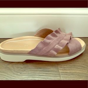 Vionic women’s sandals